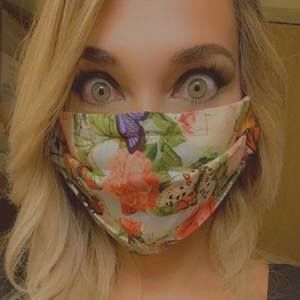 Meet your Posher, Asheli